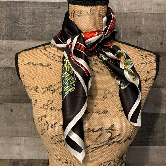 Accessories - Elegant Aloha Hawaii Scarf 🌺